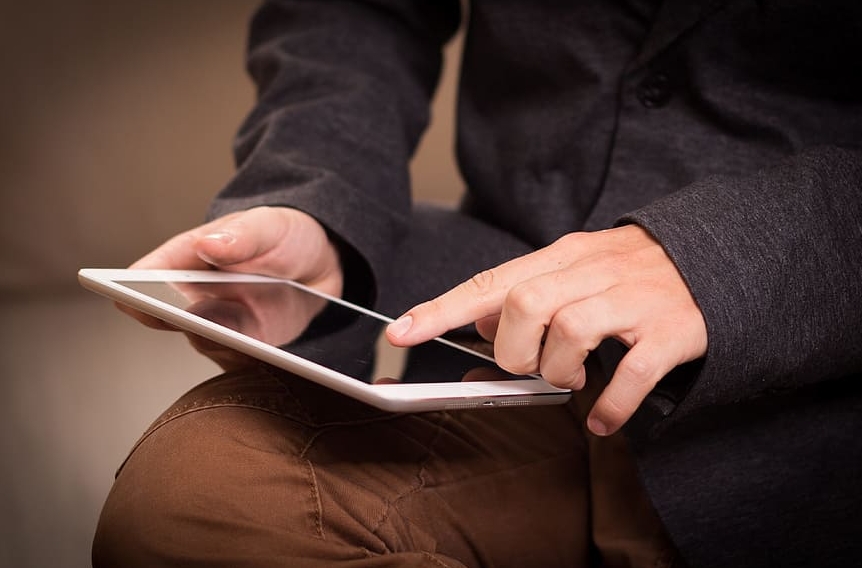  PHP \Эhͨb PHP Web  Apache  Nginx͔죨 MySQLǳҊĴ